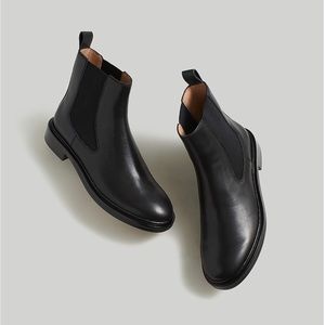 Brand new Madewell Benning leather chelsea boots in black, size 8.5